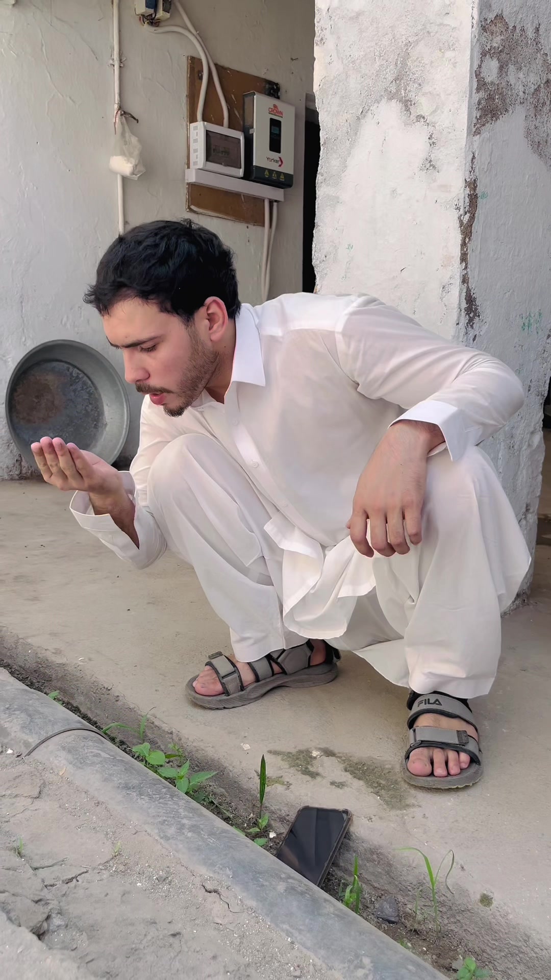 @hasnainshahi_27
