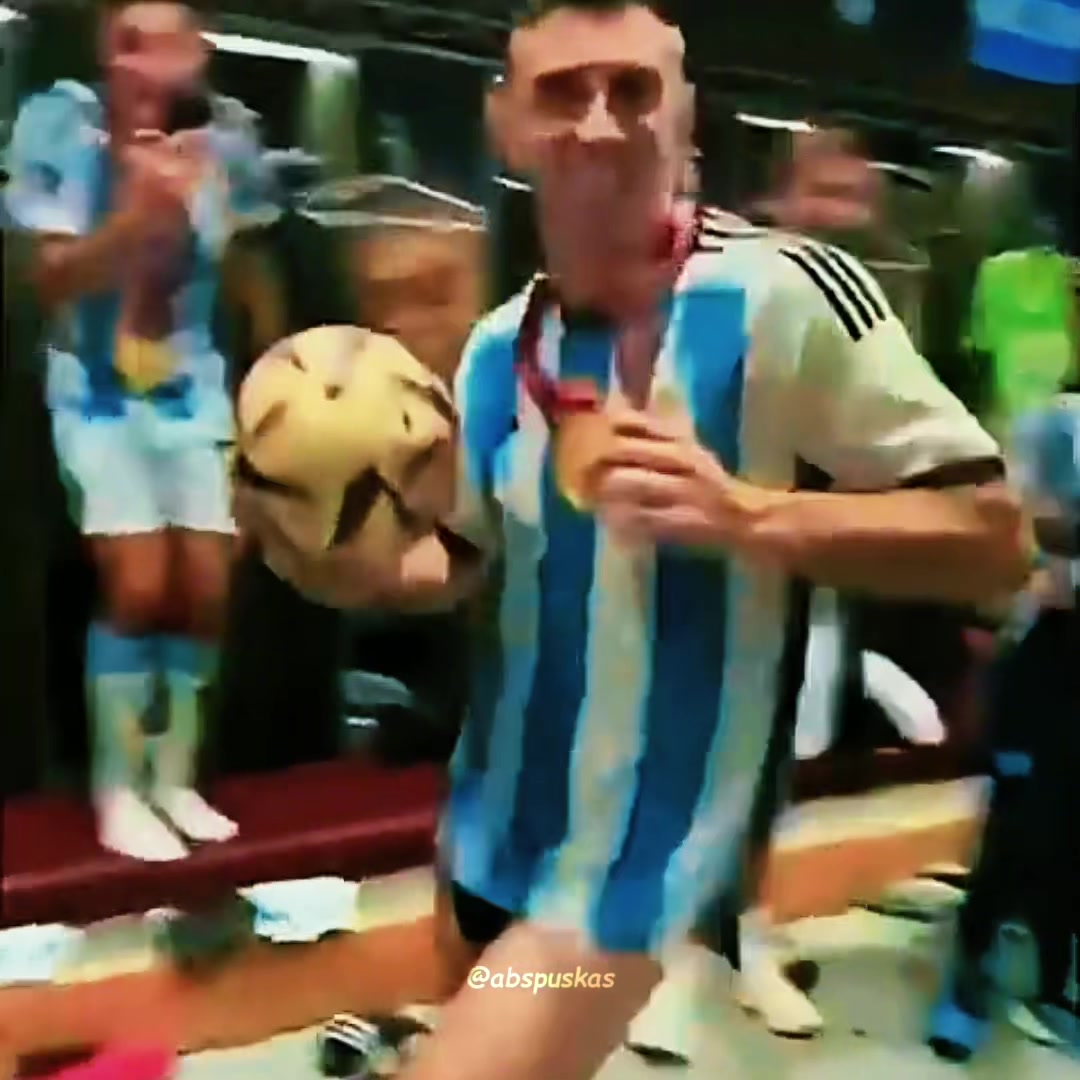 @Major Pusk&aacute;s
