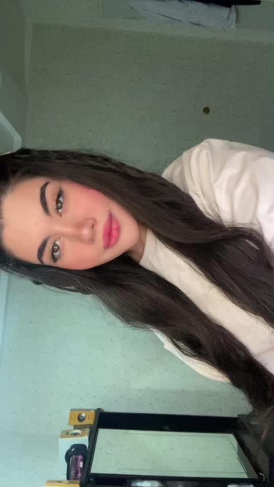 @llenawu