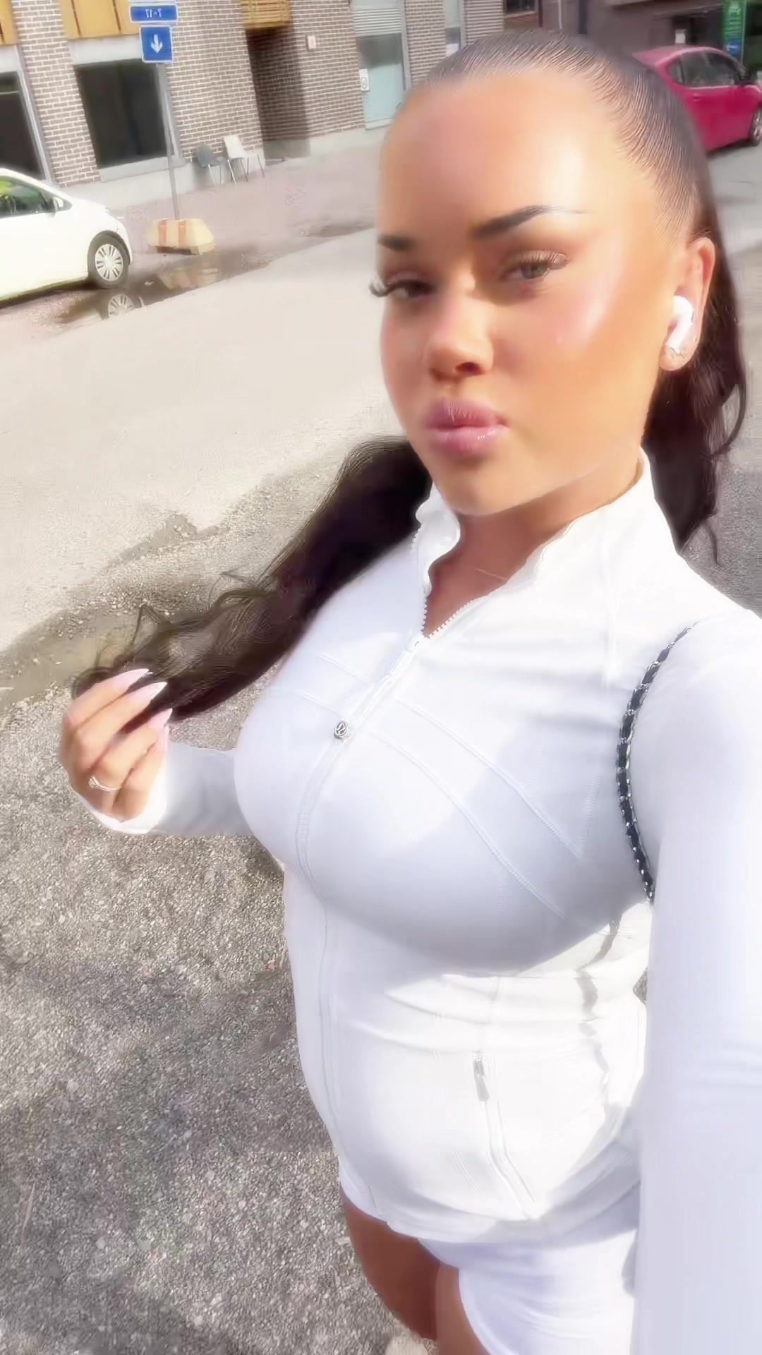 @moisioida