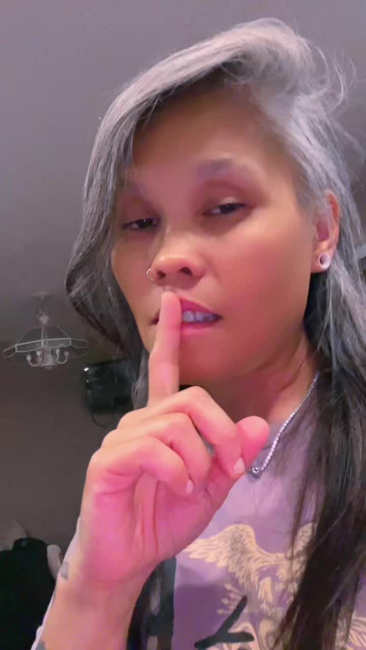 @J://๐