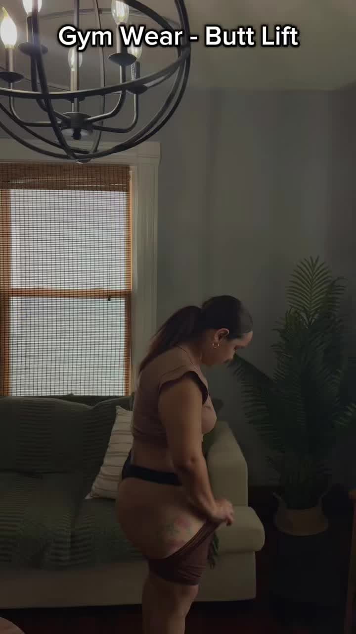 @LifeWithDez
