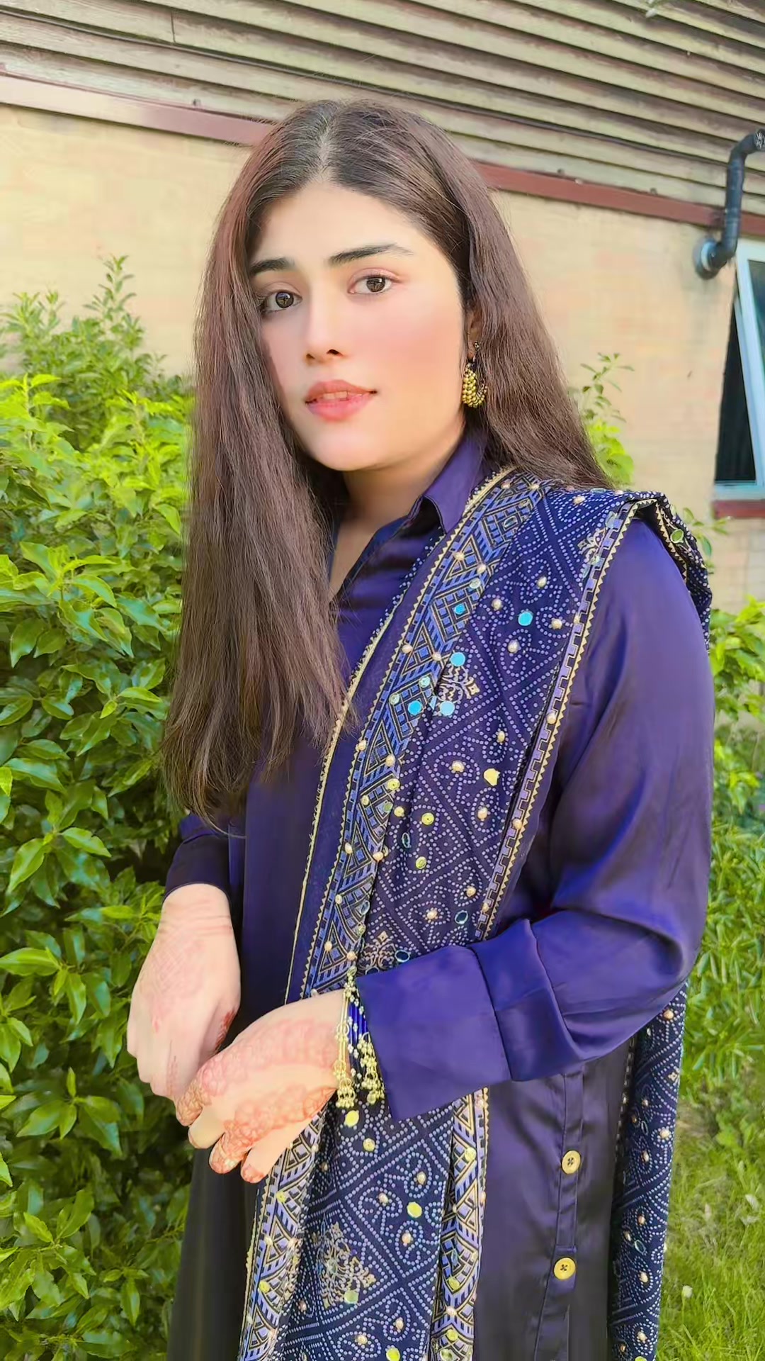 @LARAIB