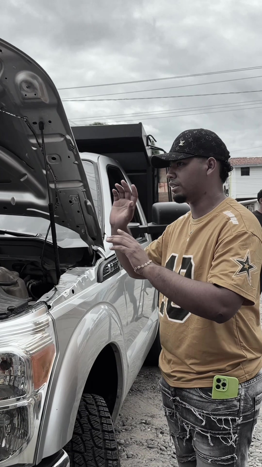 @Víctor Aponte