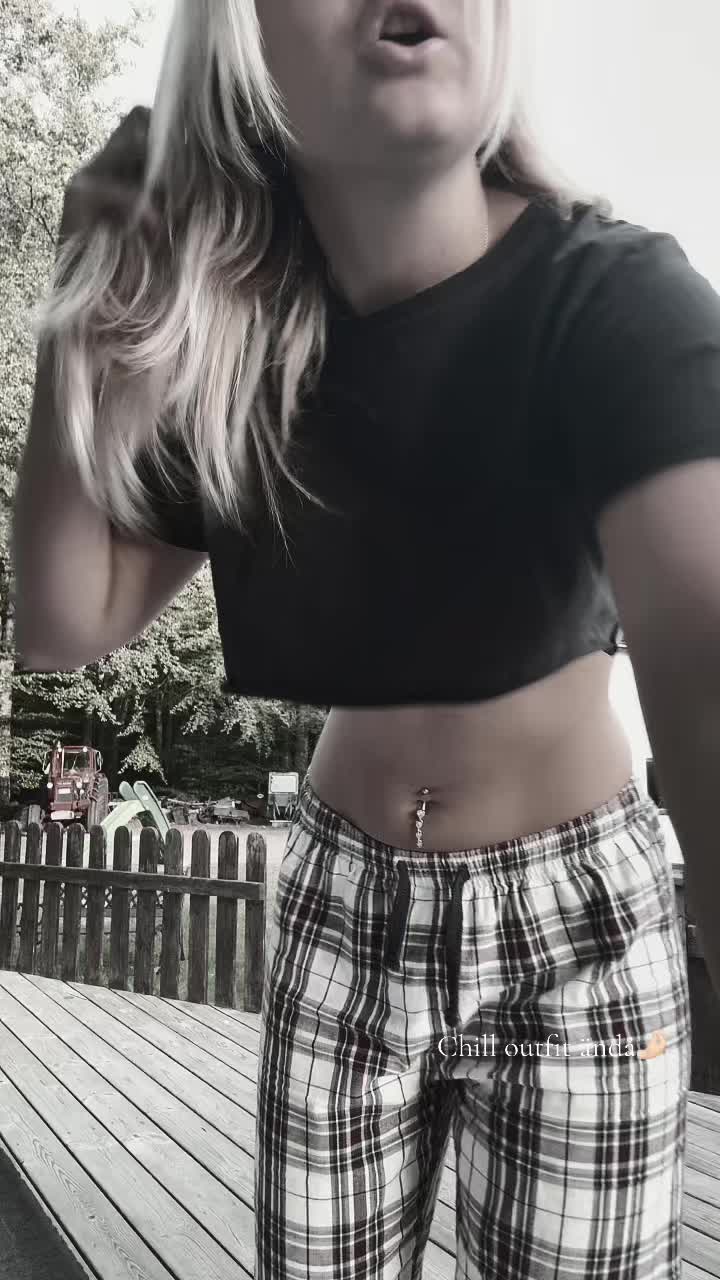 @Evelinaaa🎀