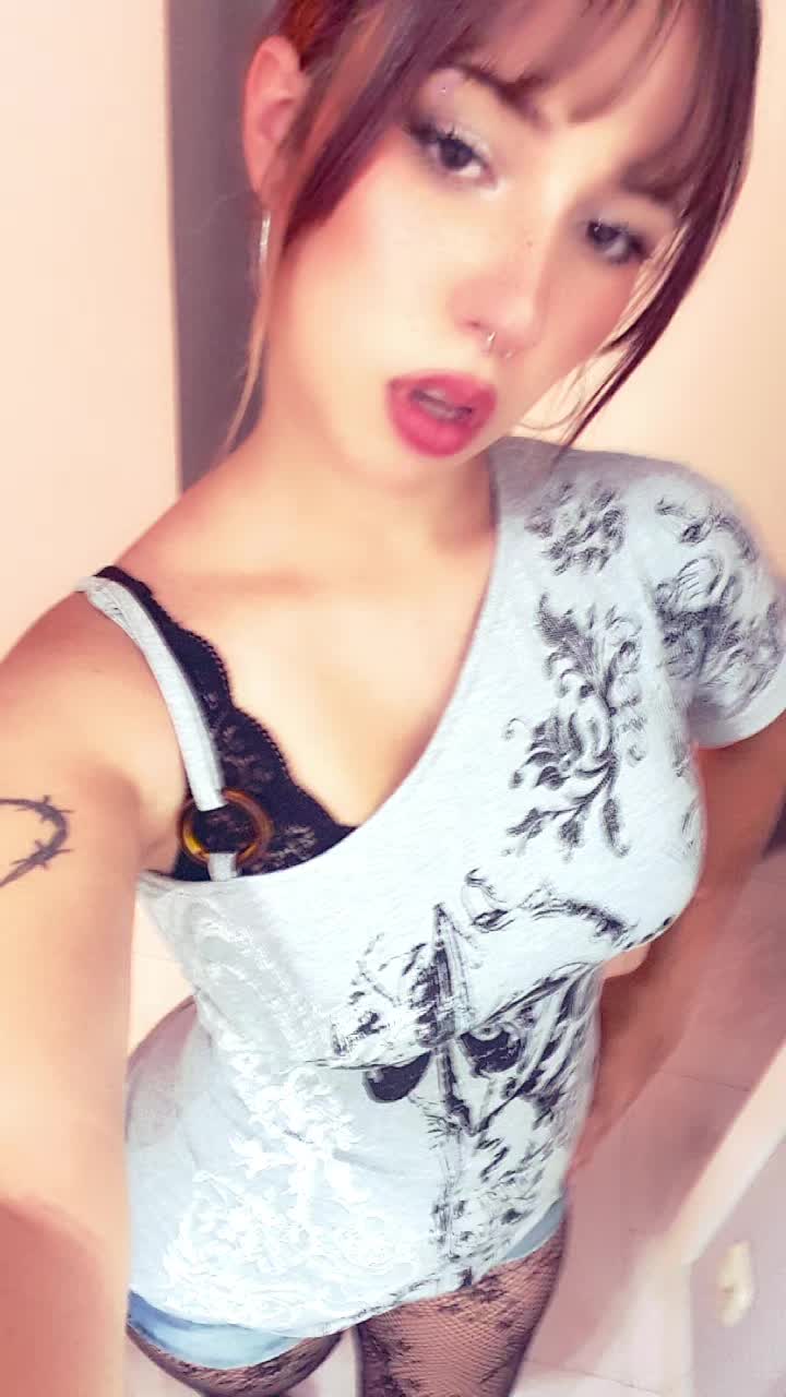 @ɐuᴉɹᴉ