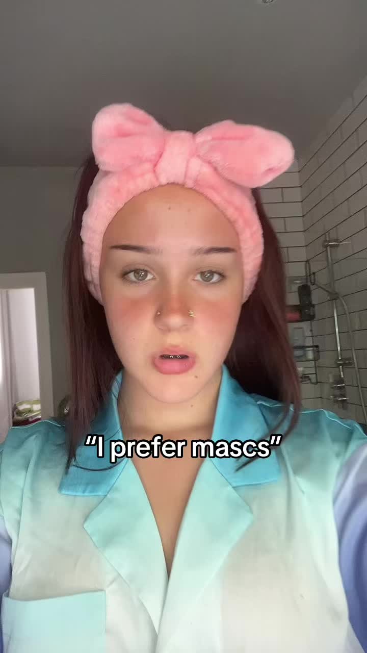 @Fleur 🪲