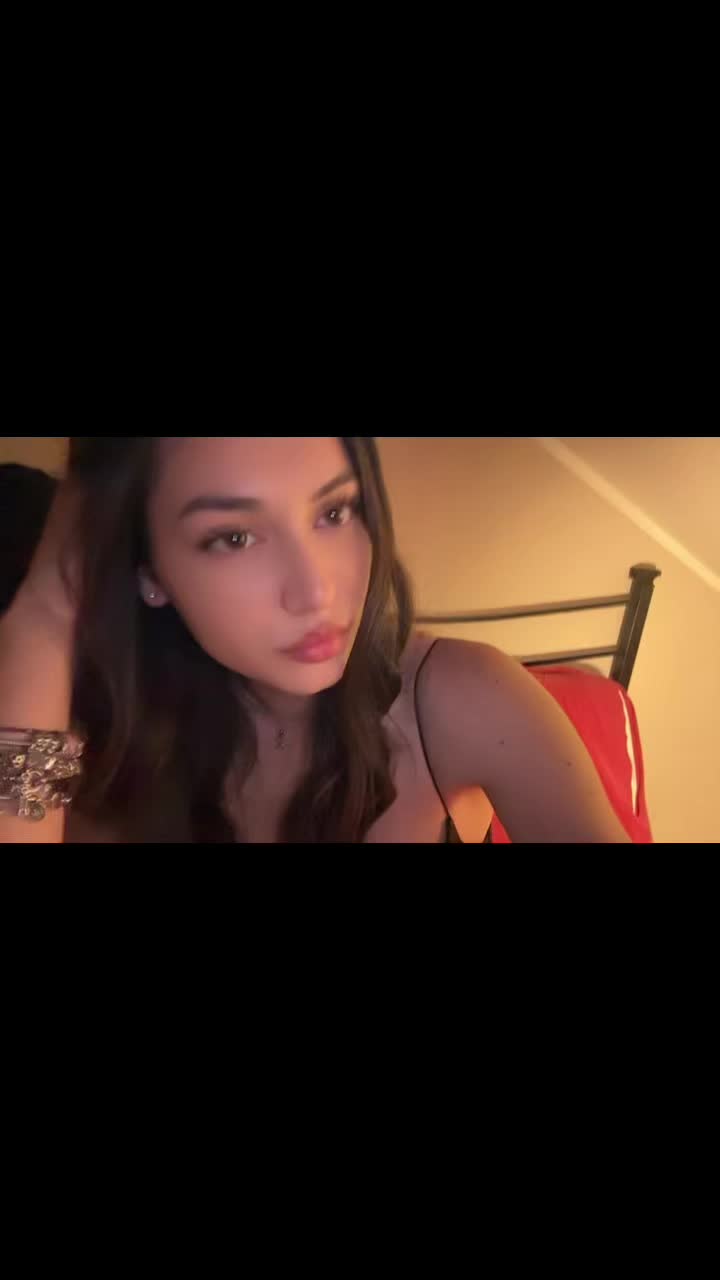 @nora🕷️