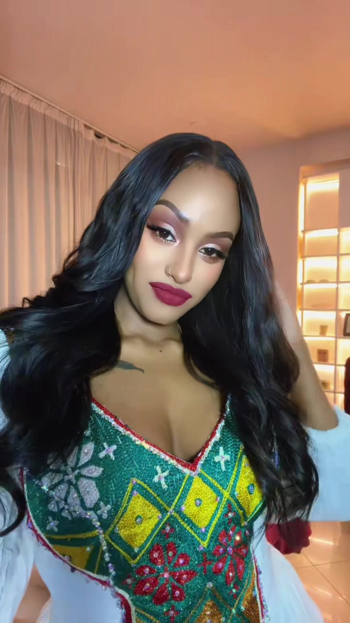 @Viviyan Amir 🇪🇷