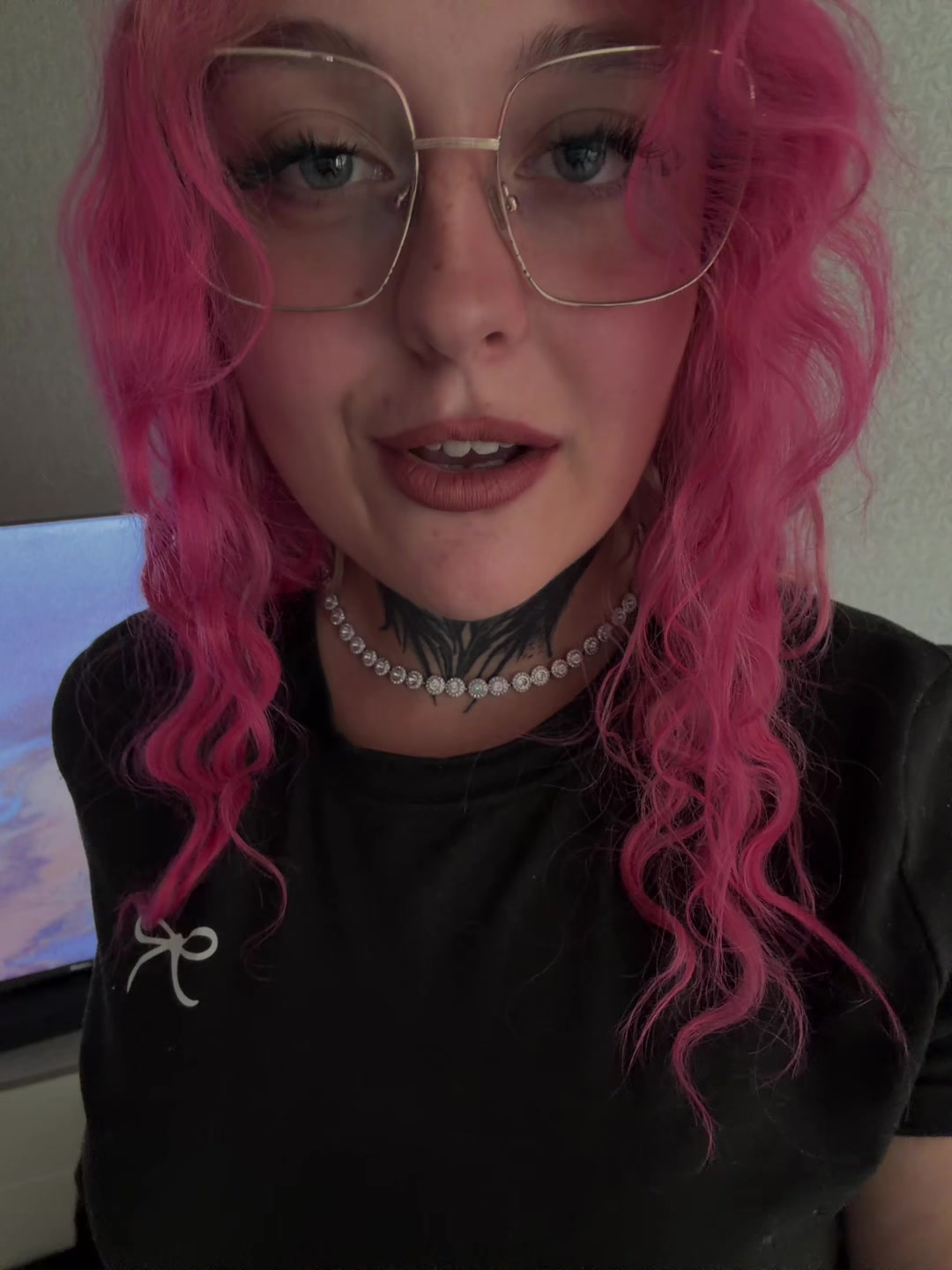 @WITCH🔮🕷