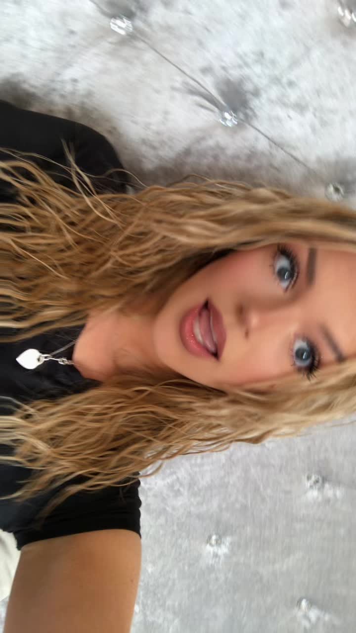 @Phoebs