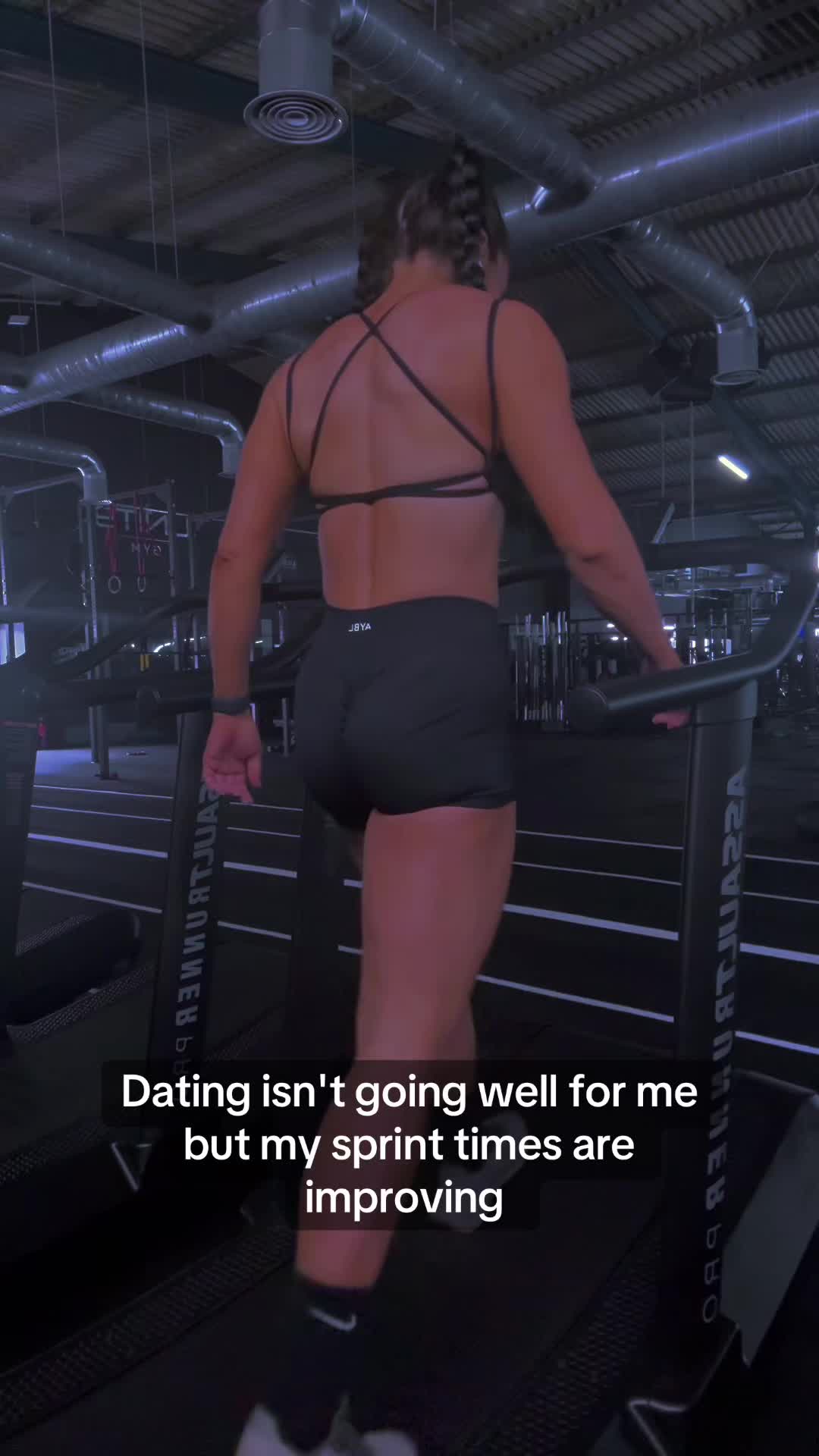 @kellymarie.