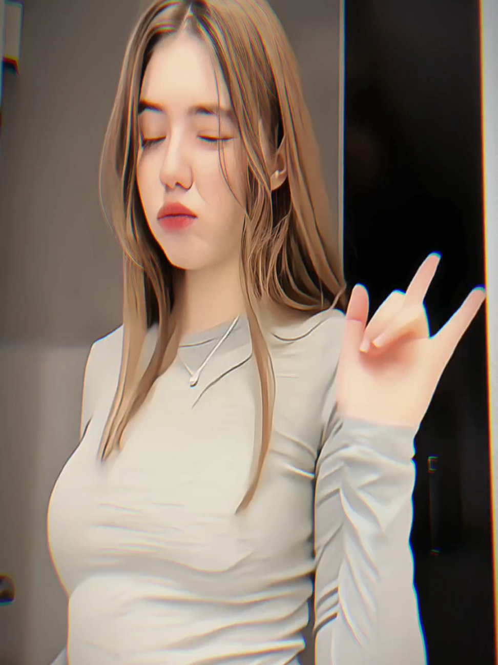 @𝗖𝗨𝗧𝗘ᵠᵘᵉᵉⁿ❤️&zwj;🩹