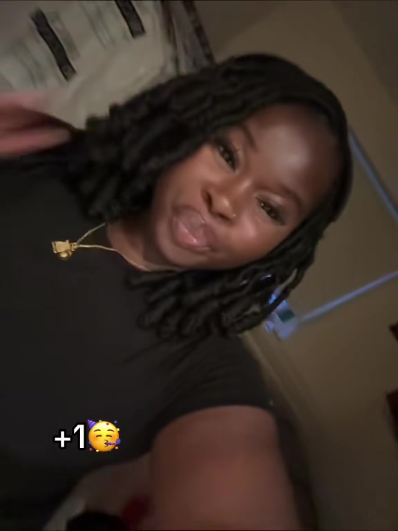 @ShortTeena🦦.