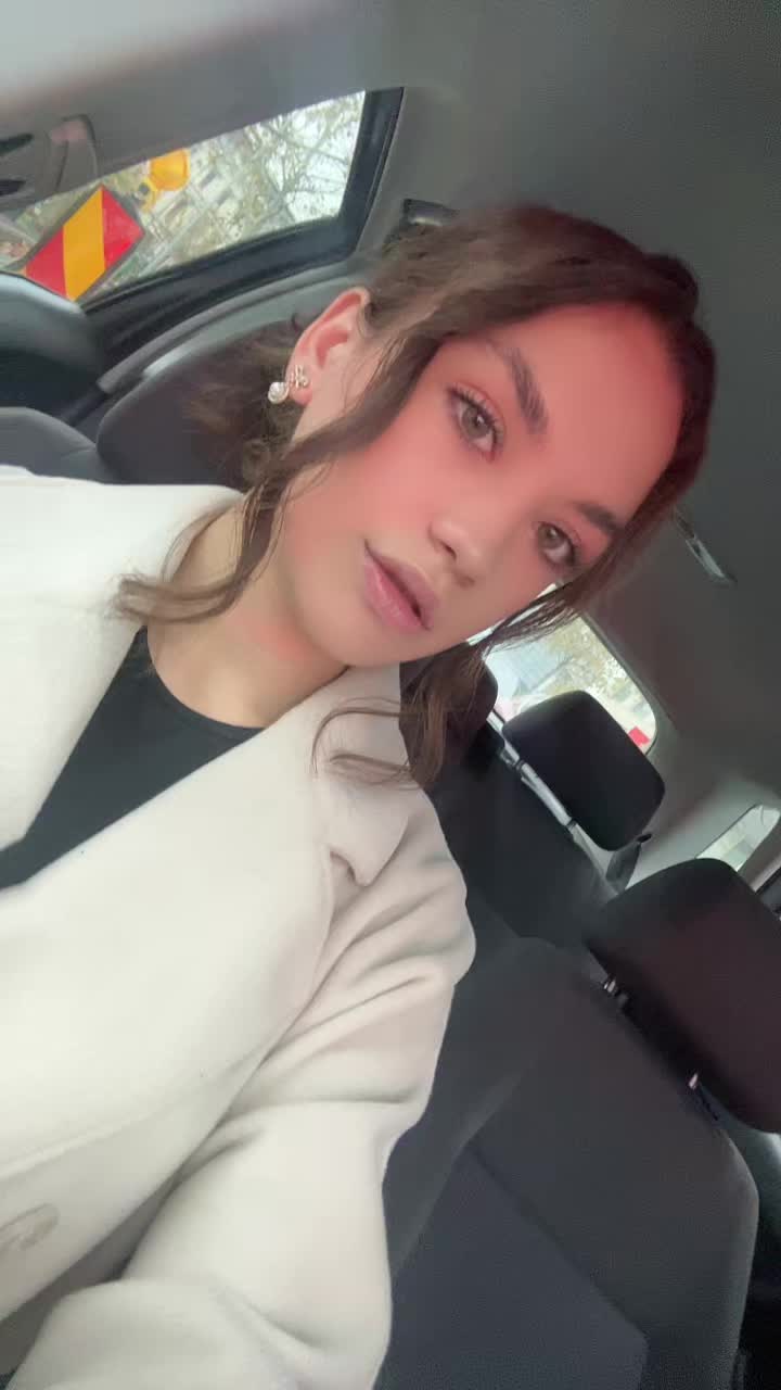 @Ana-Maria