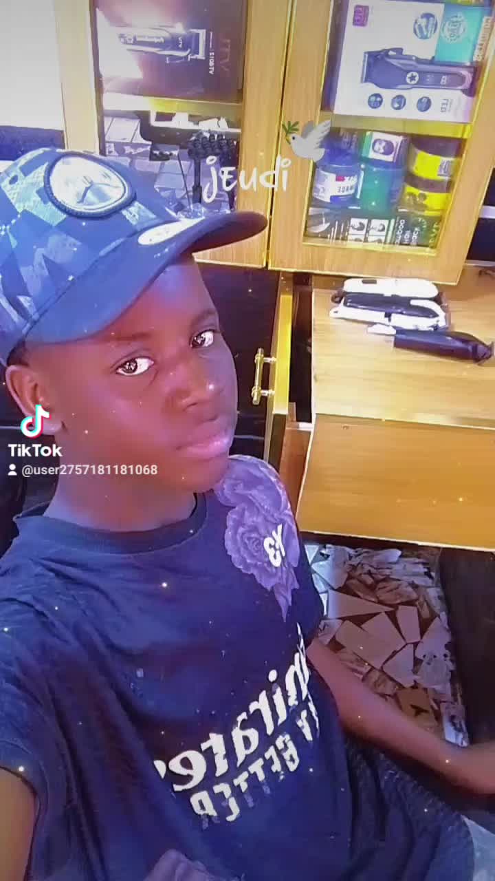 @AIiouGeye⚫️🔴🇸🇳🇸🇳🇸🇳🇸🇳