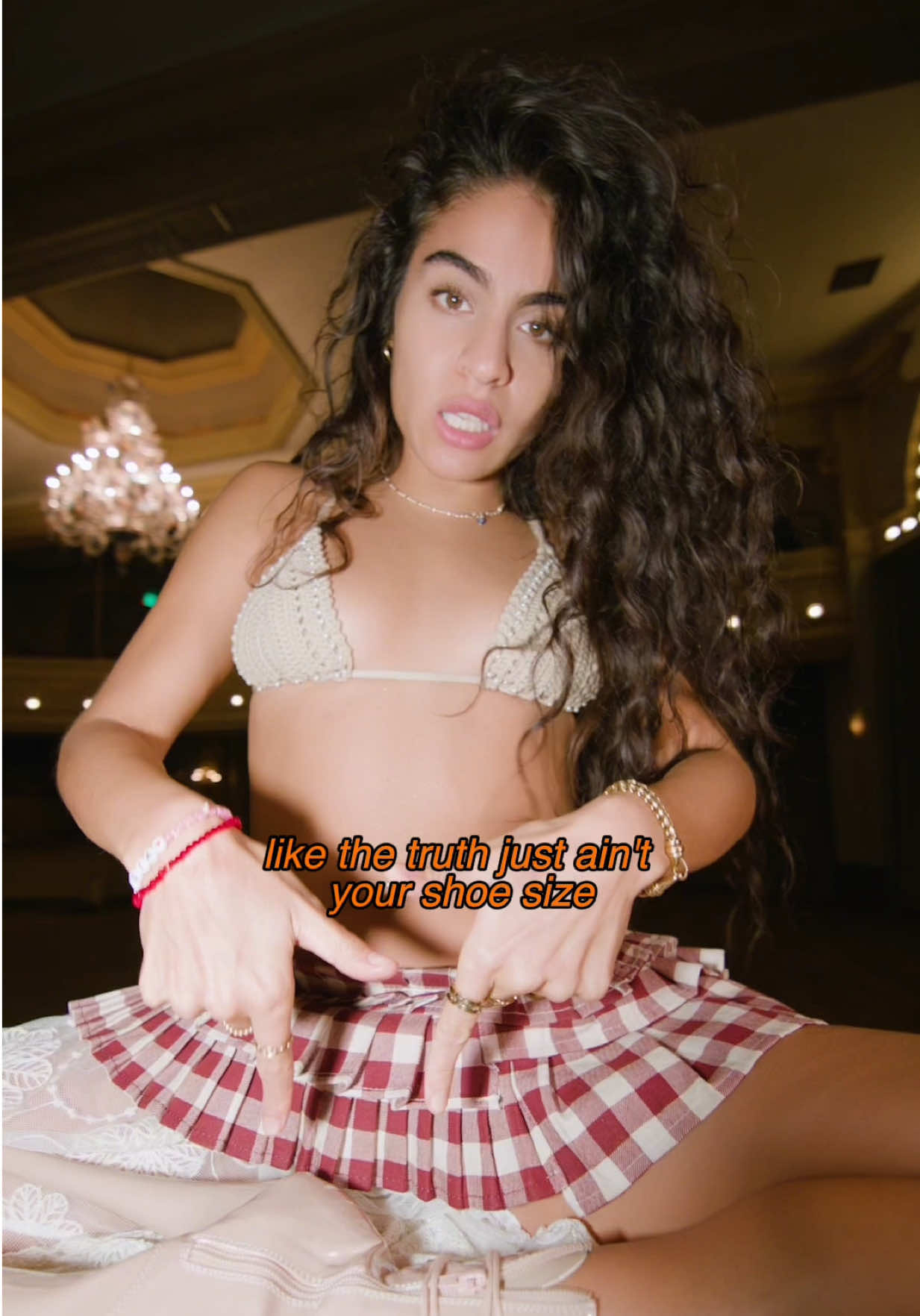 @Jessiereyez