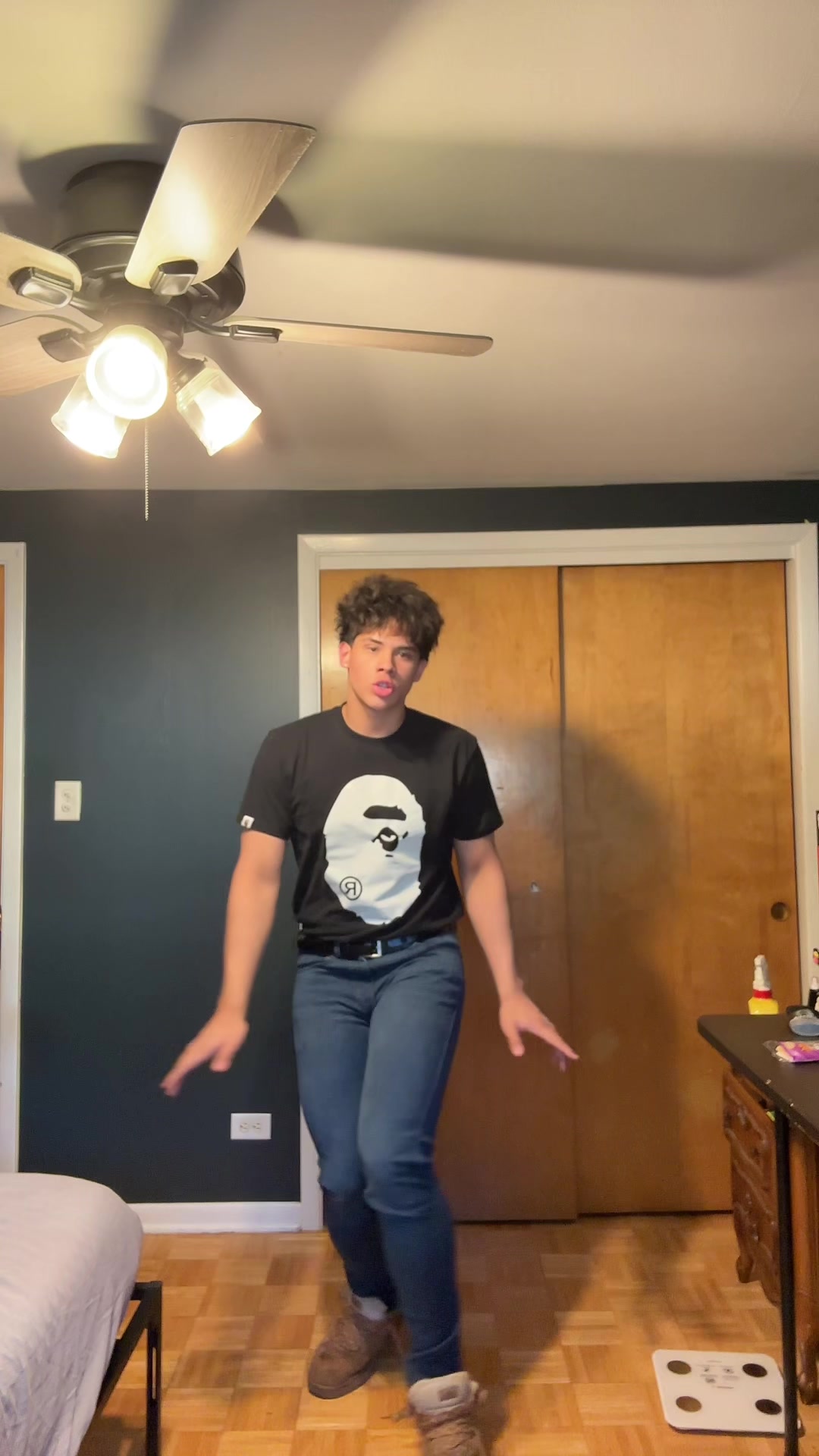 @Pregenantfurry
