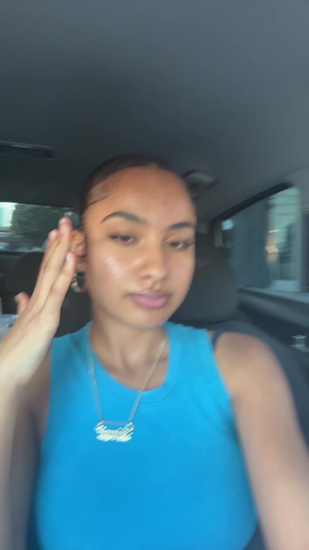 @♛