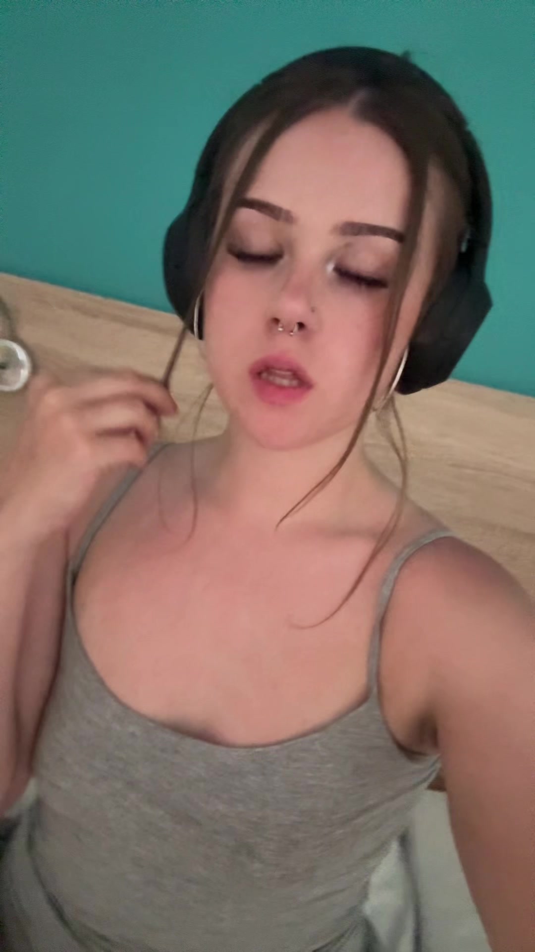 @Becky