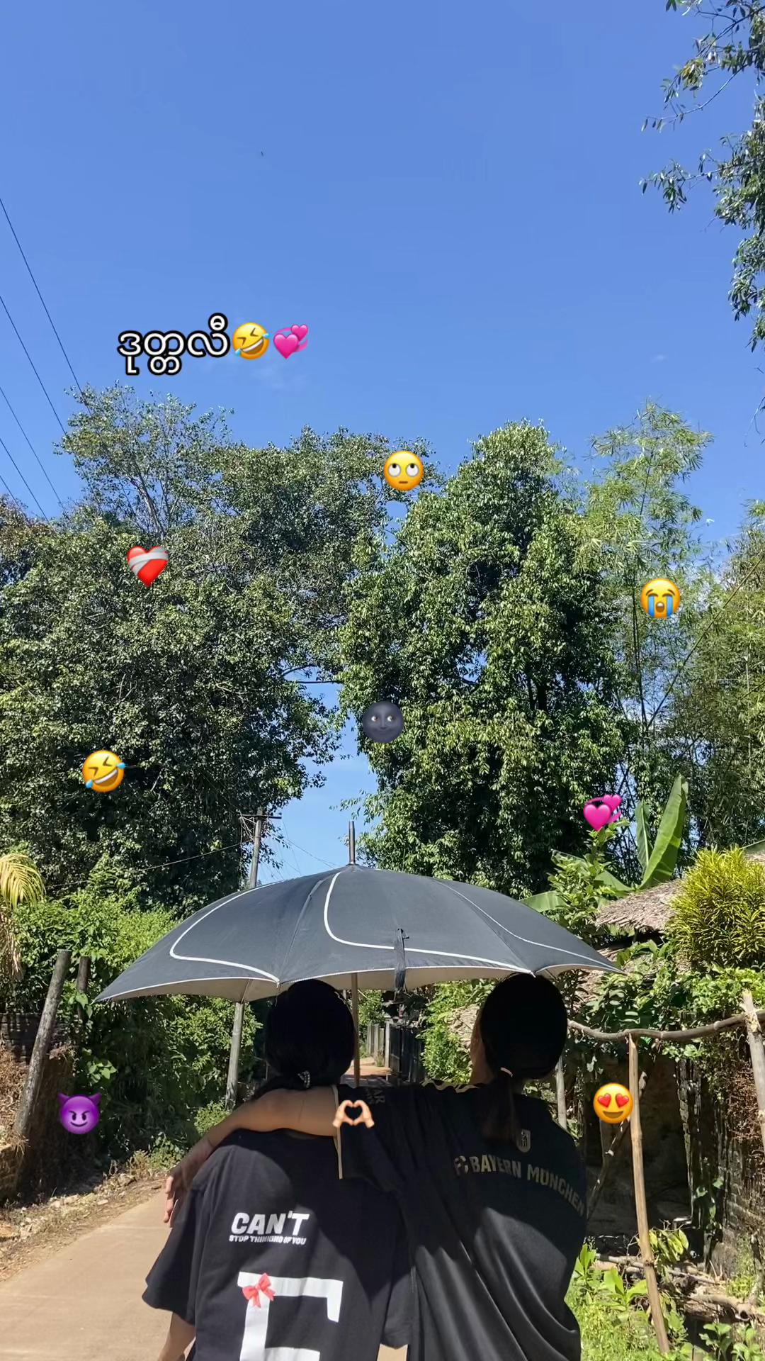 @🦅
