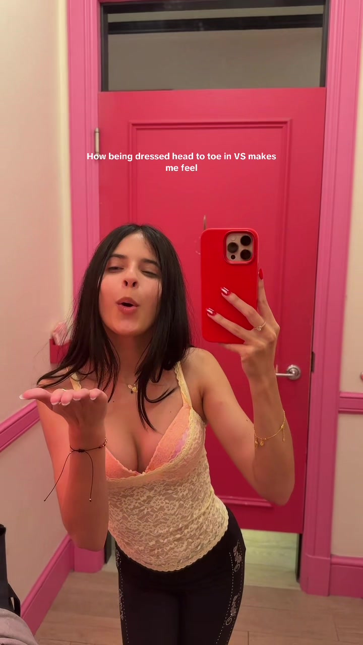 @Stephanie 🪽