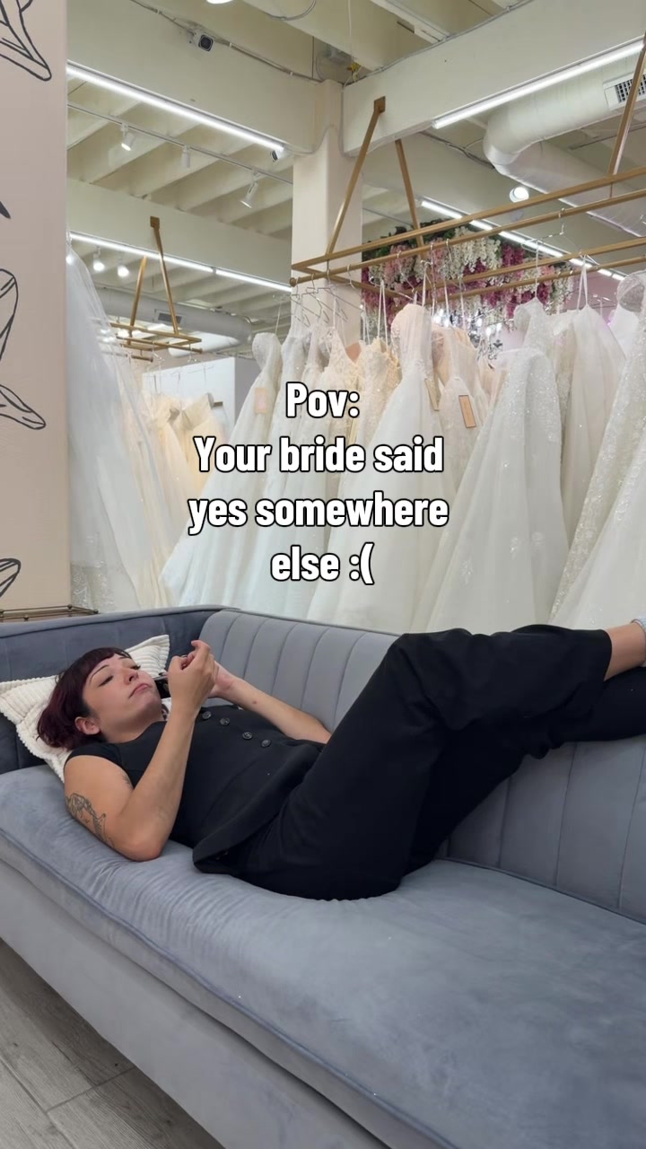 @Lang’s Bridal
