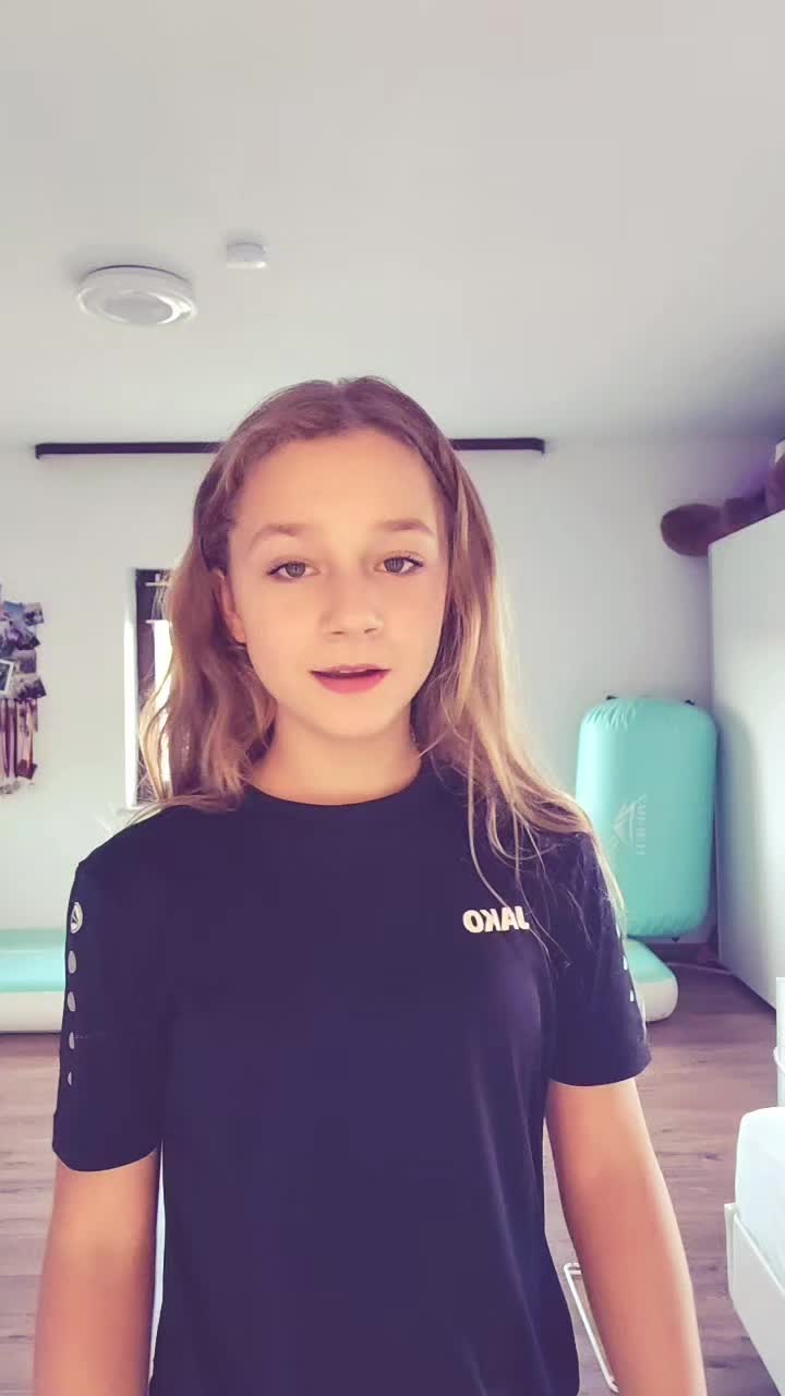 @zoeyzo