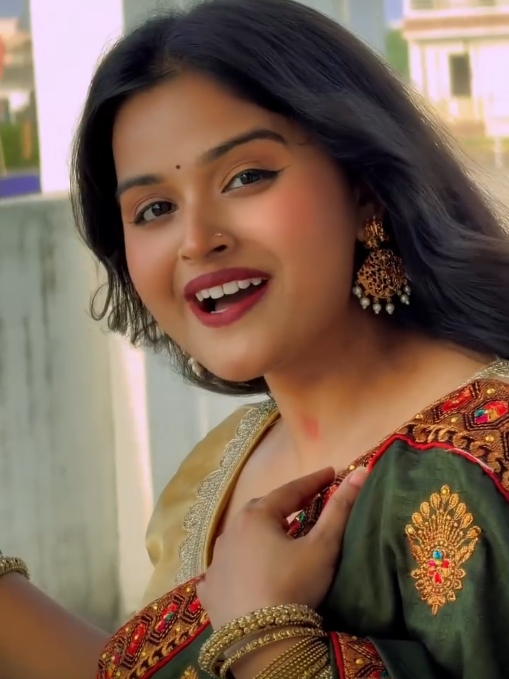 @Bhojpuriyaactors🎼