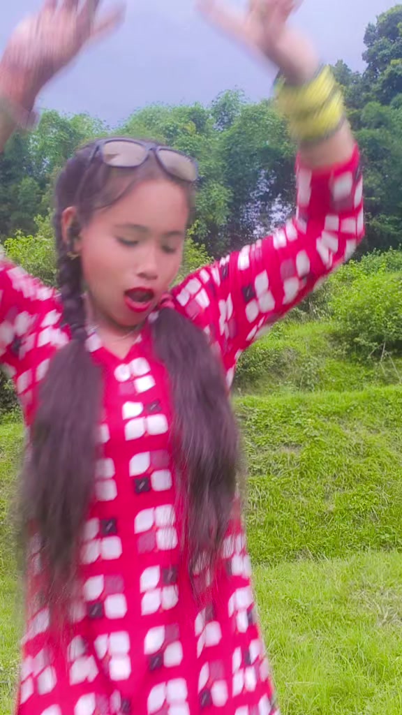 @☦️सोफिया चेपाङ्ग🇳🇵