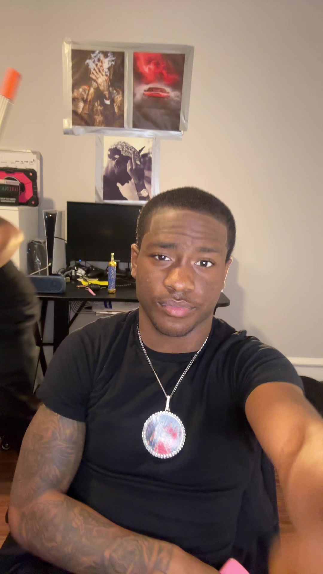 @LM
