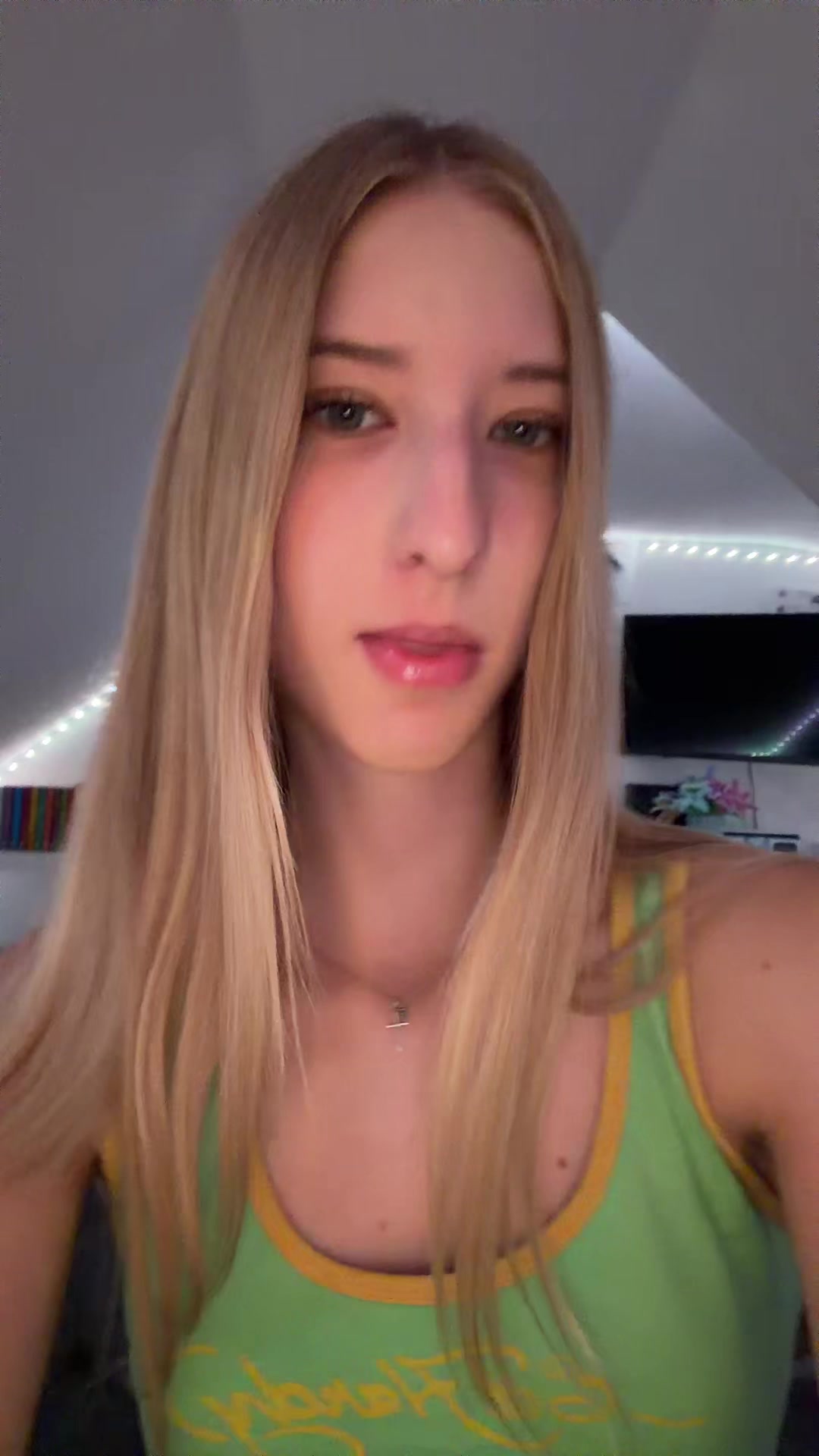 @Coco