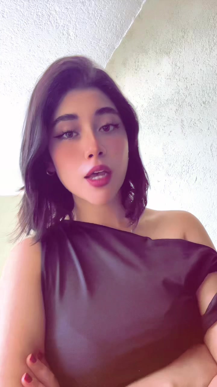 @Valeria Monserrat Fo
