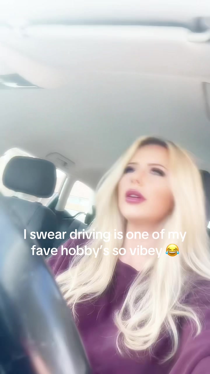 @hollybyrne2003