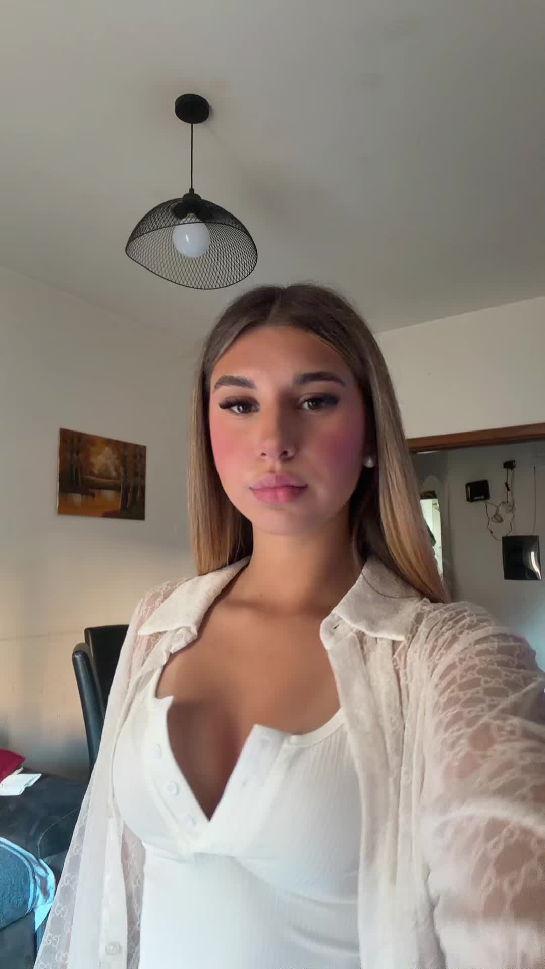 @LUCREZIA