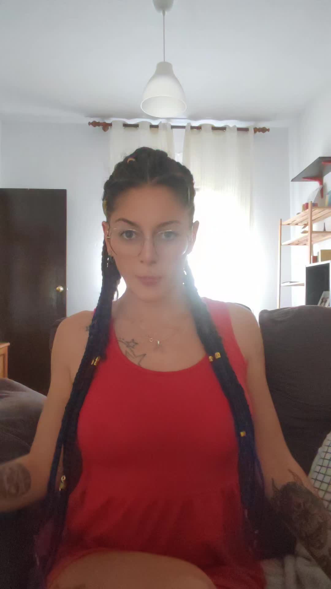 @Cynthia 🖤5🖤