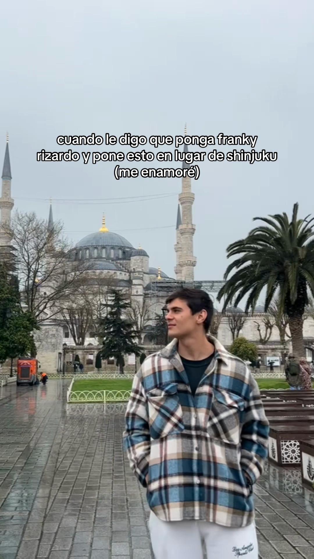 @David Cortés