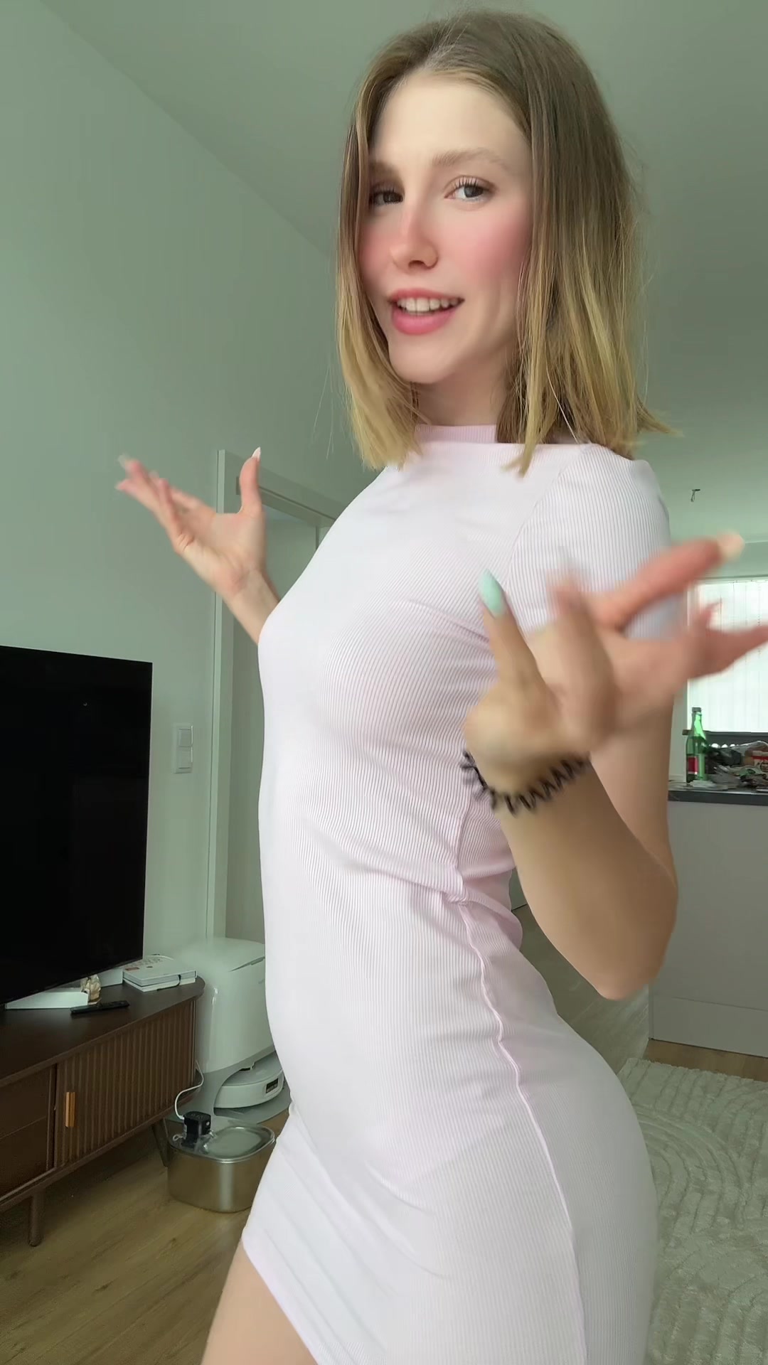 @Emybabe