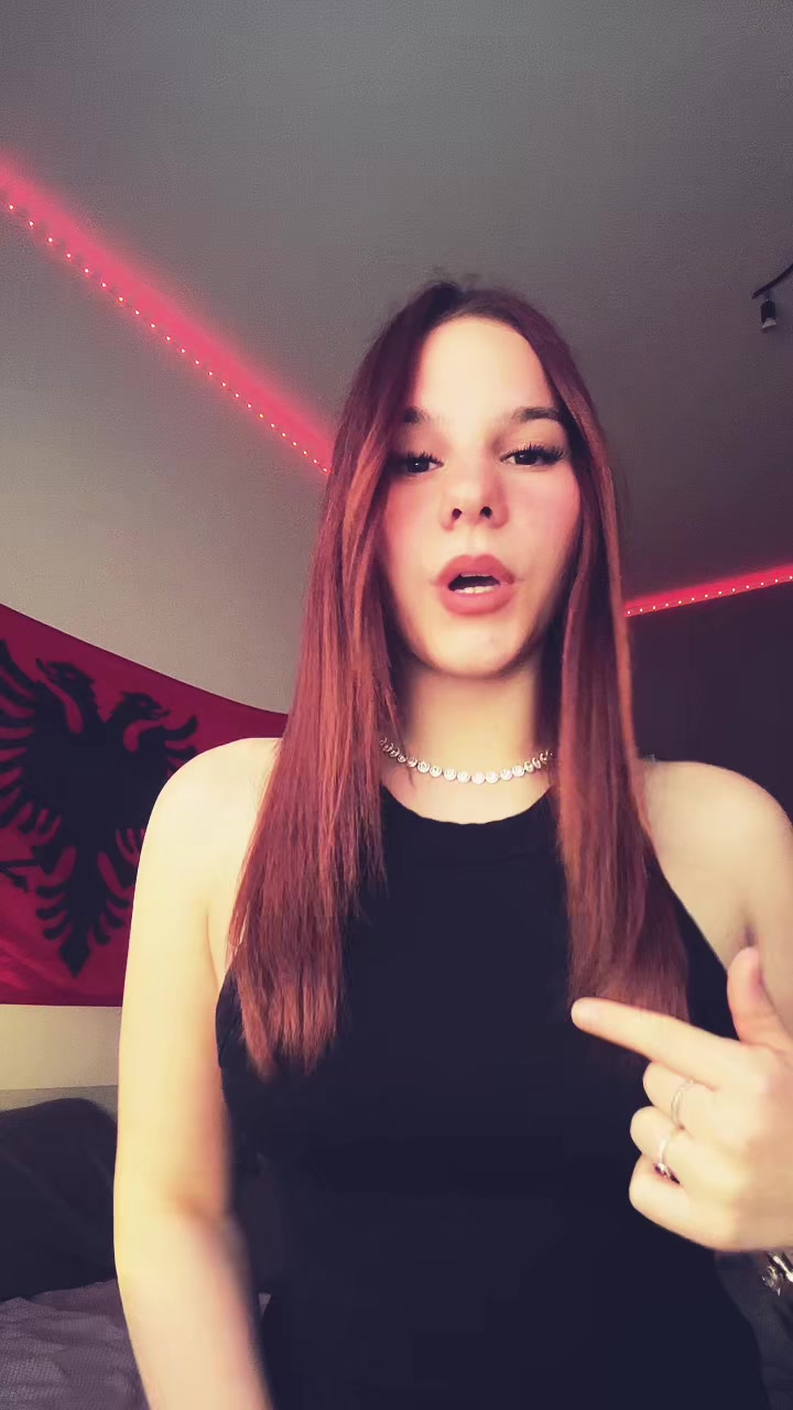 @chiara🇦🇱