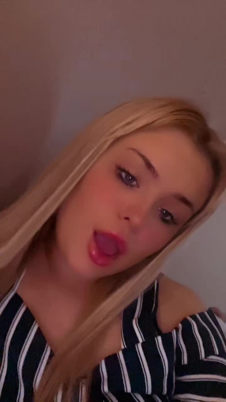@Elle🍒