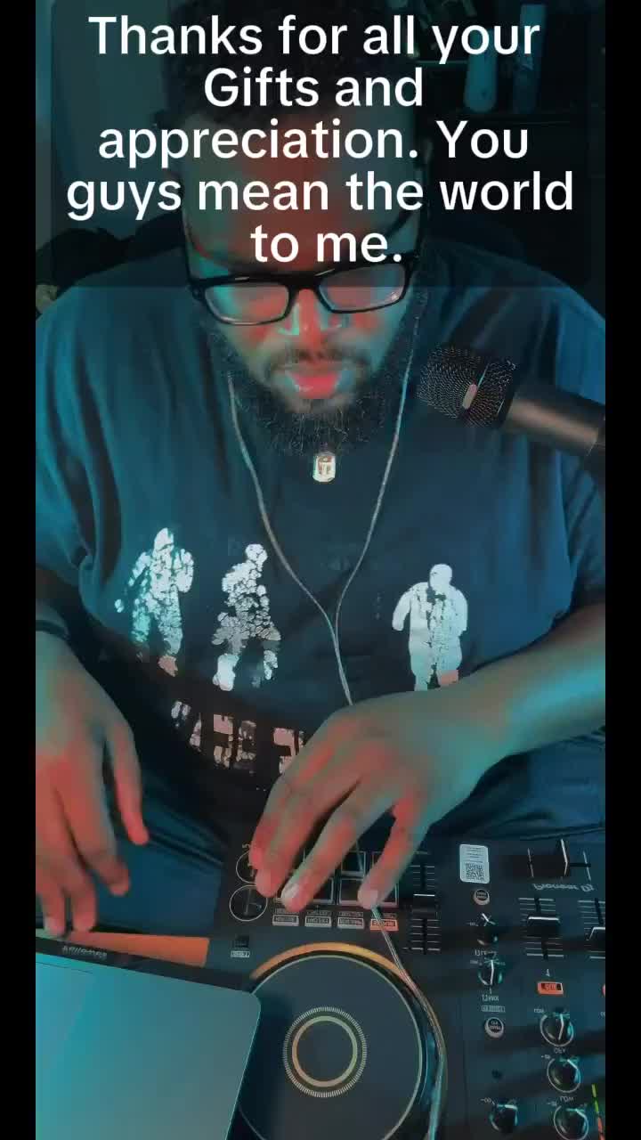 @DJ Marckeeboy