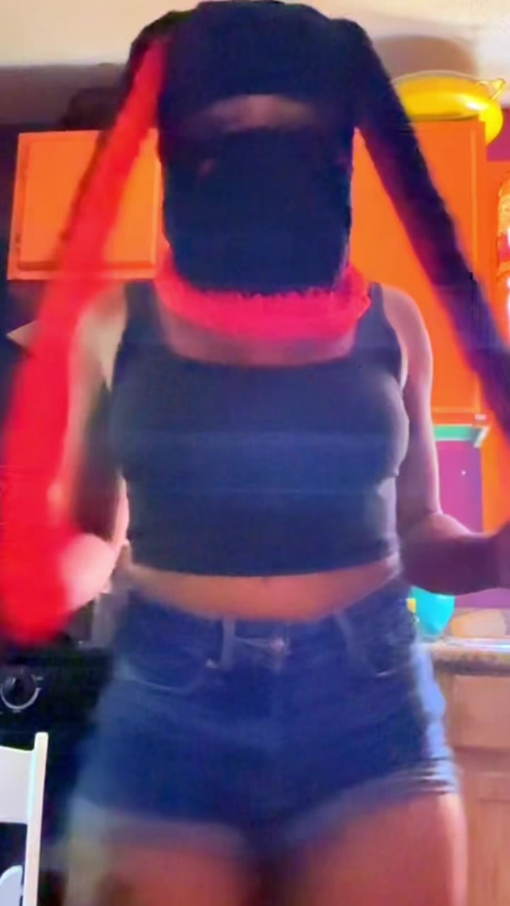 @SmirskyMonroe