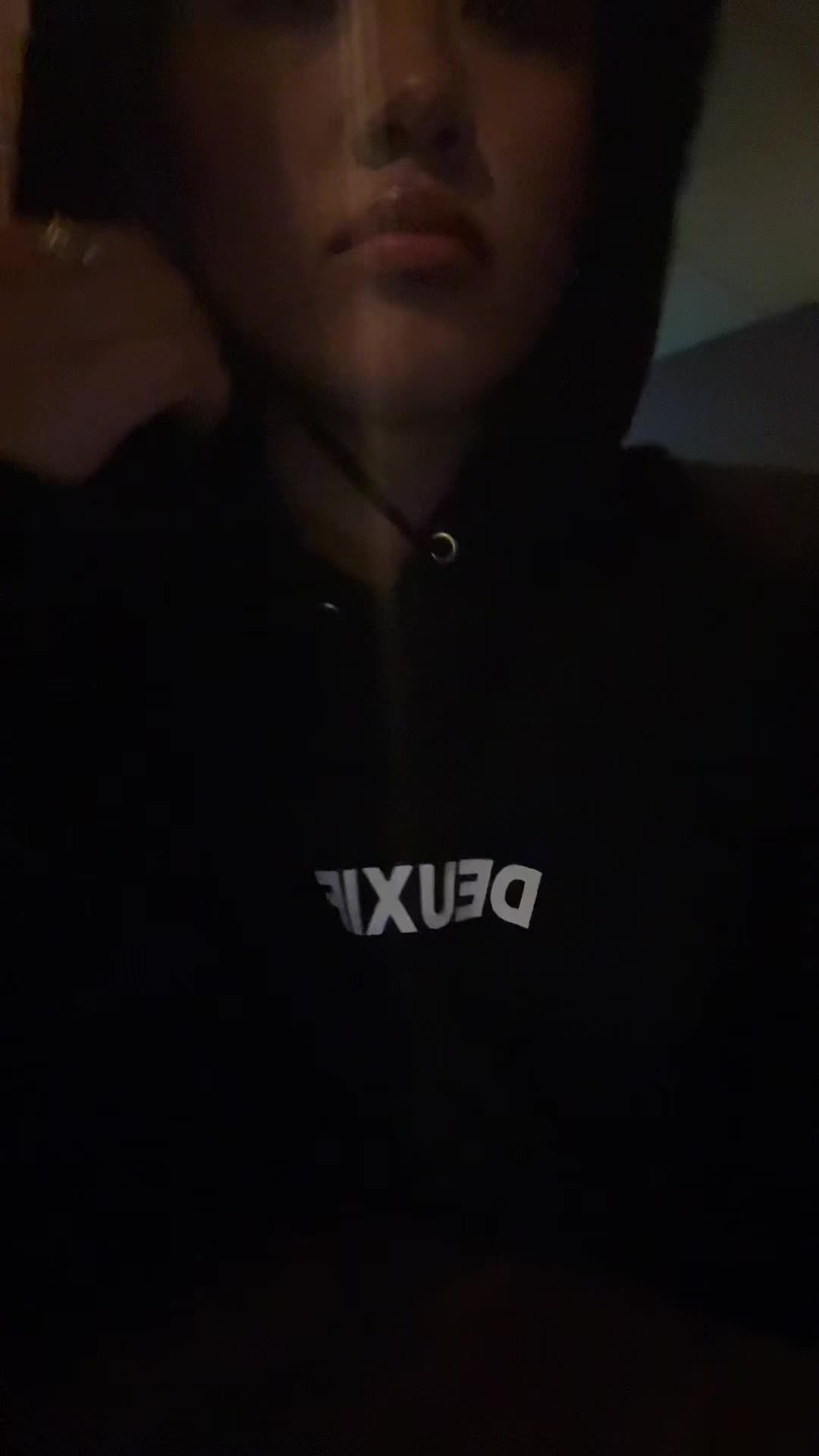 @Delphine
