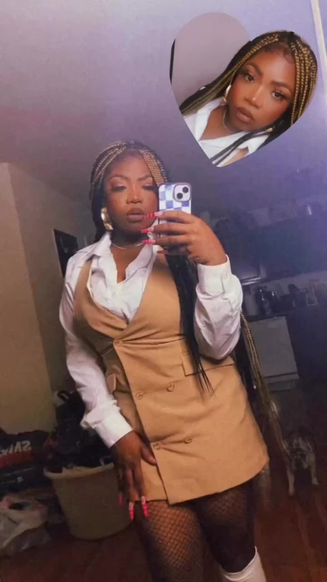 @theeglitterologist