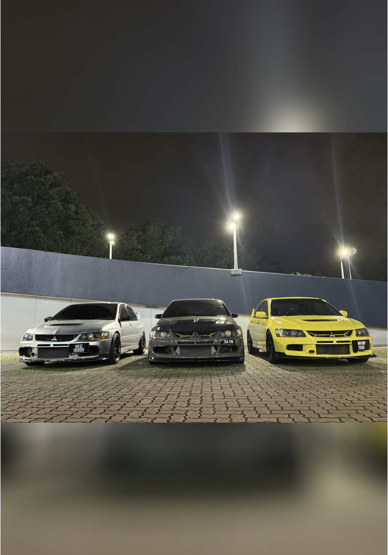 @THEYELLOWEVOIX_