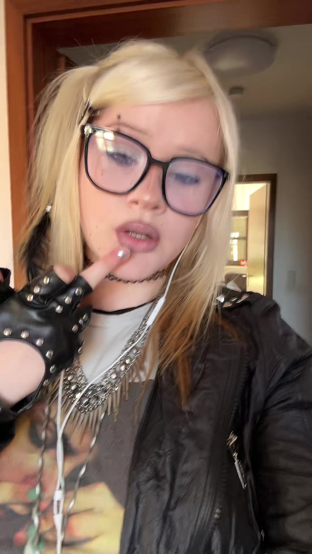 @𝓁𝓊𝒸𝓎