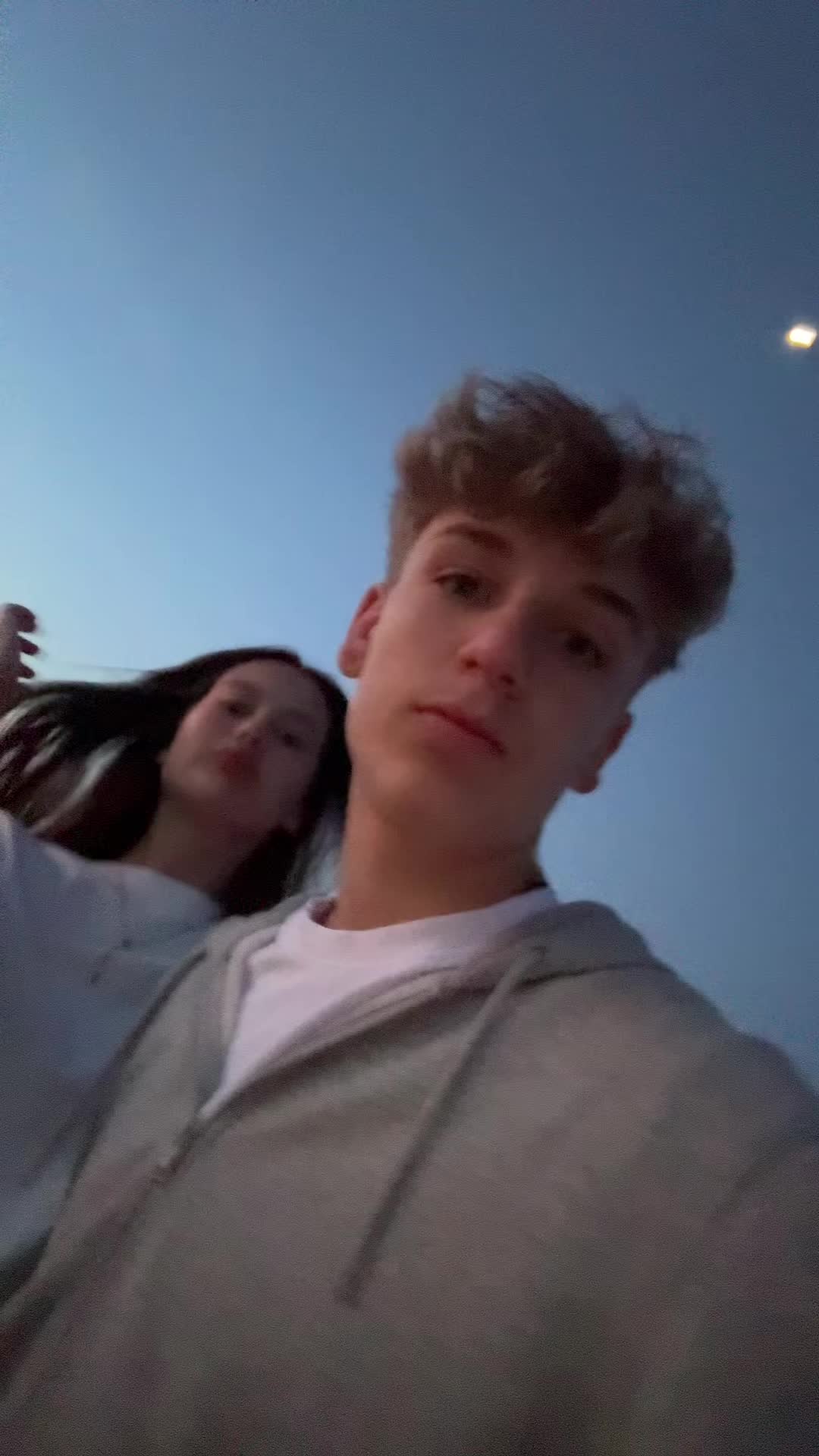 @SACHA🏄♂️