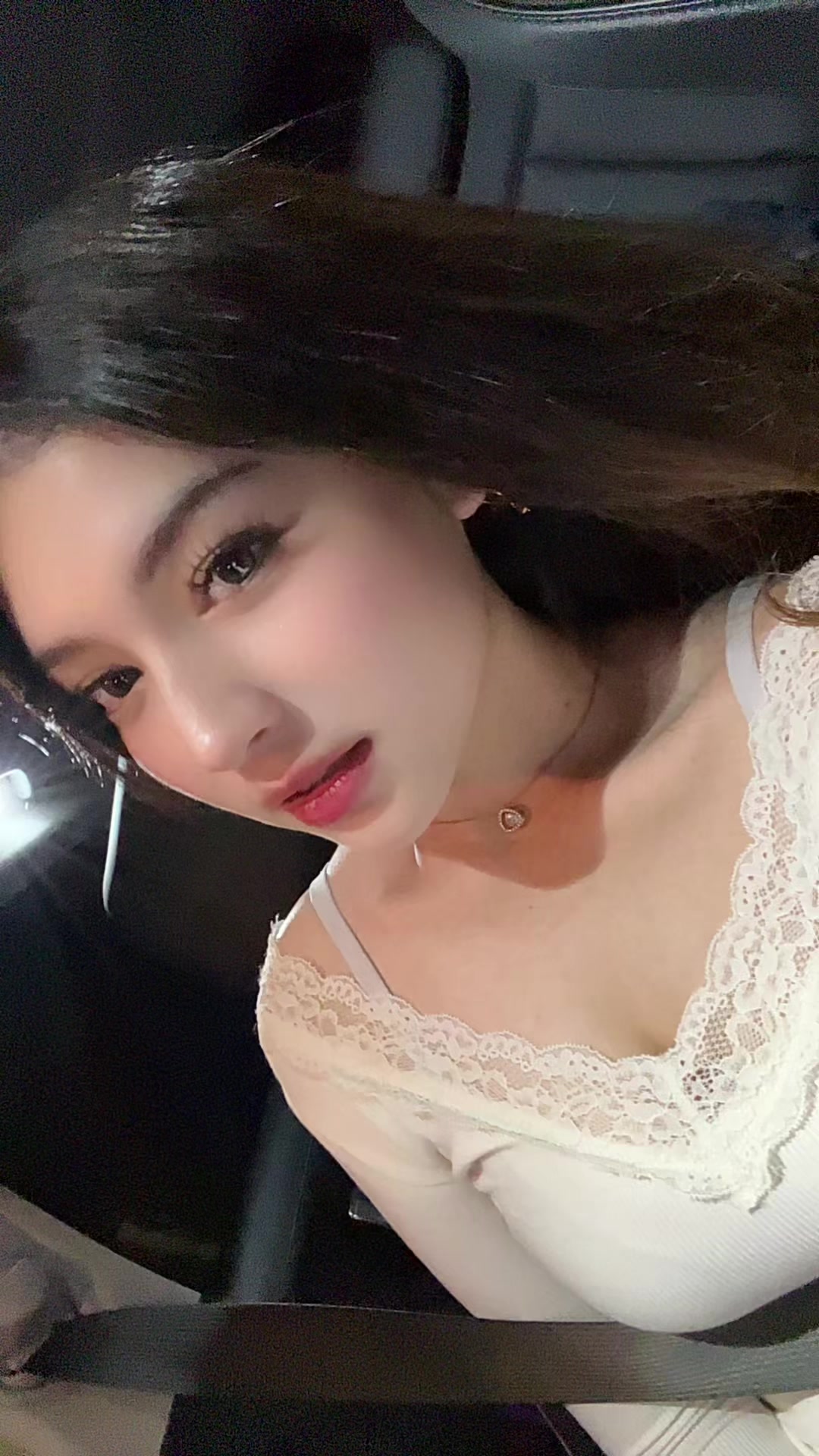 @Nadhira Shafazka✨