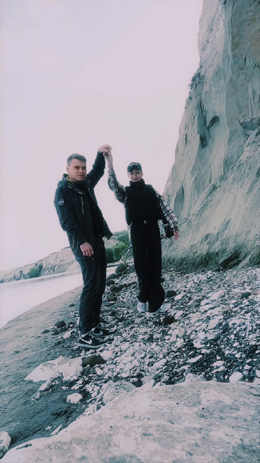 @СашулЯ