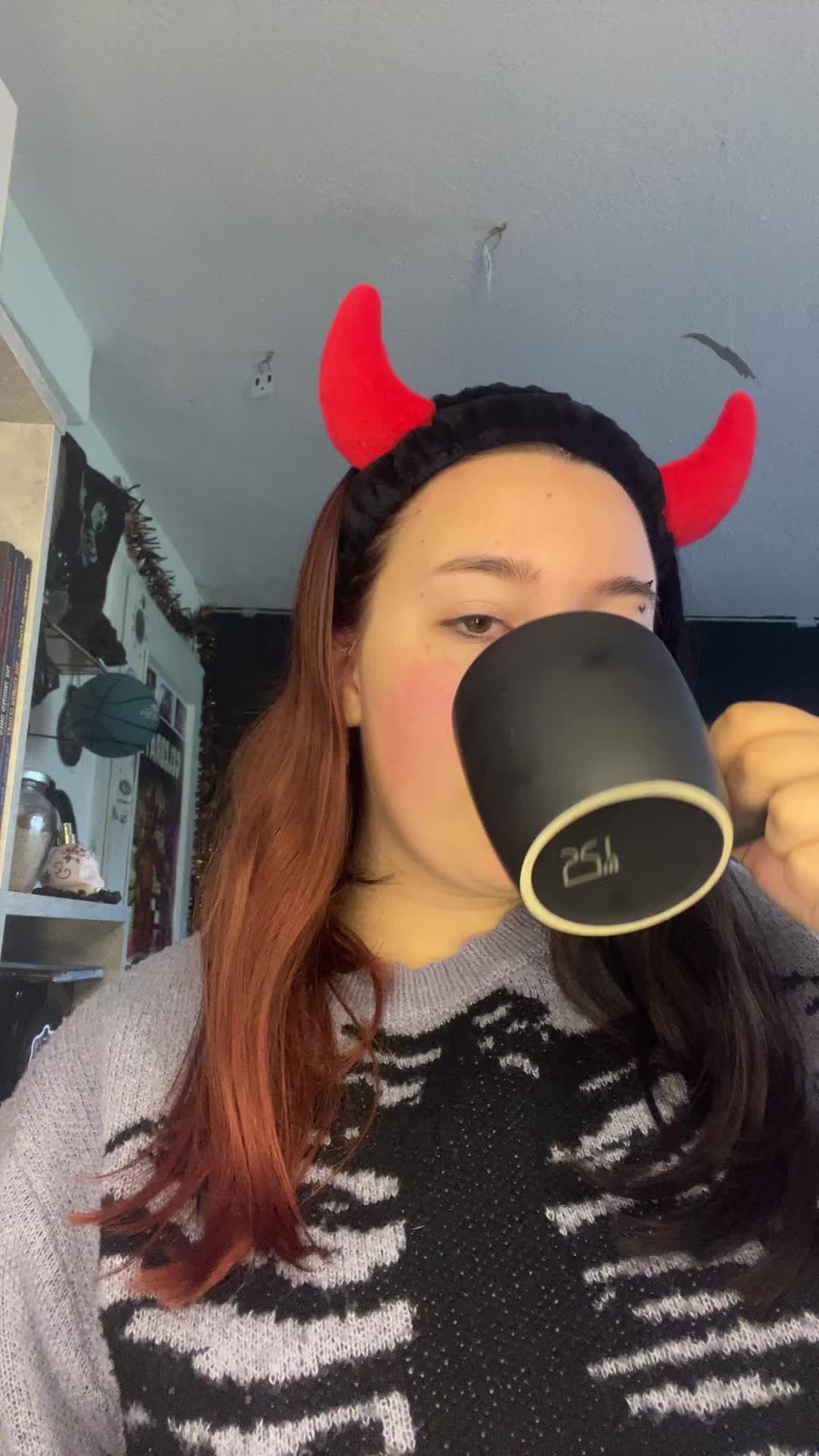@lil_dragon666(qp) 😝